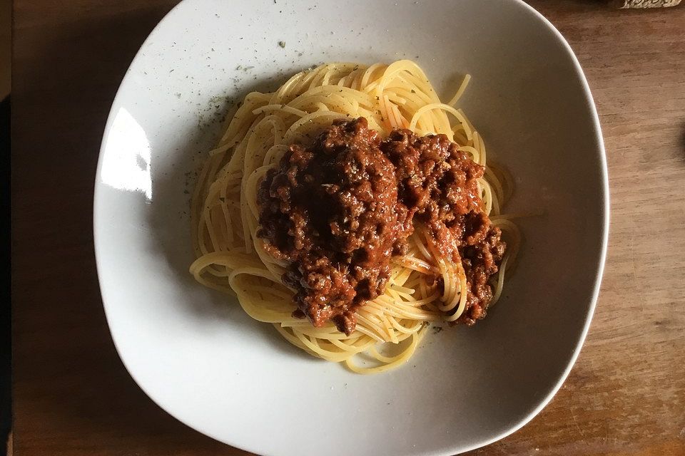 Schnelle Bolognese Sauce