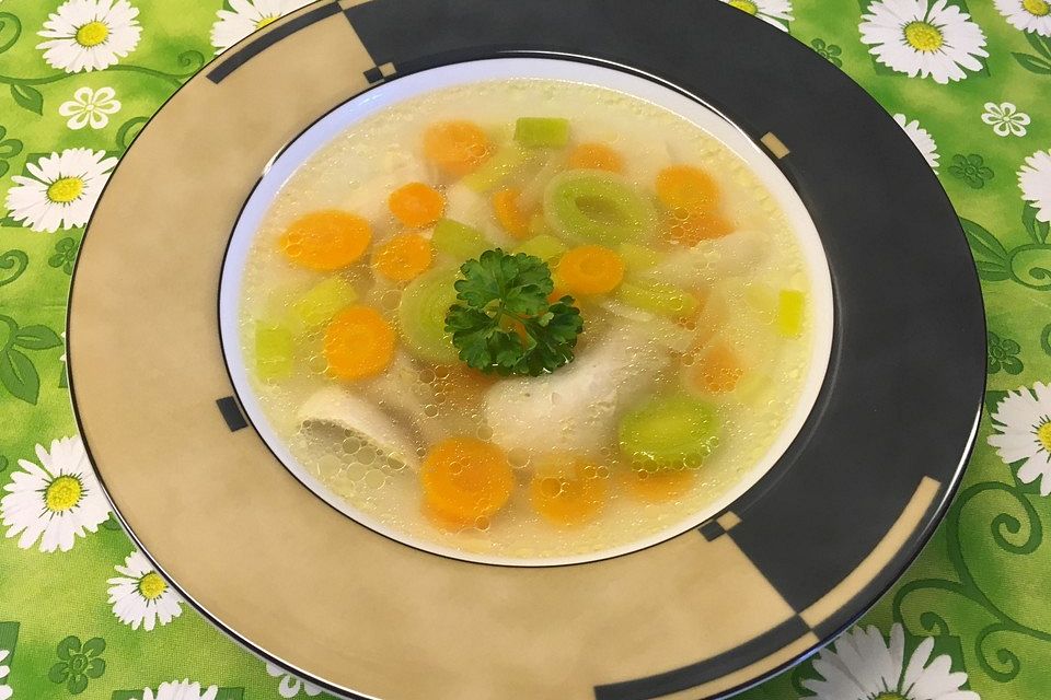 Hühnersuppe