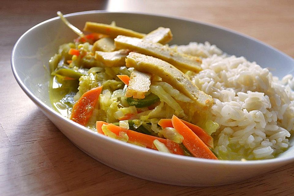 Chinakohl-Curry Chinakohl-Curry