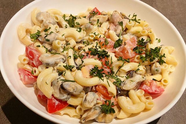 Tomaten - Pasta mit Meeresfrüchten von sramaravilla| Chefkoch