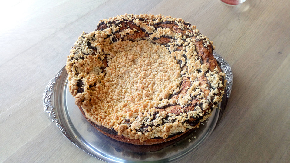 Mohn - Streusel mit Pudding und Mandarinen von brisane