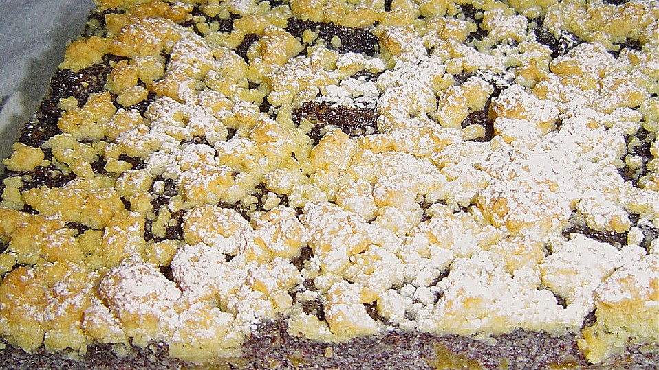 Mohn - Streusel mit Pudding und Mandarinen von brisane