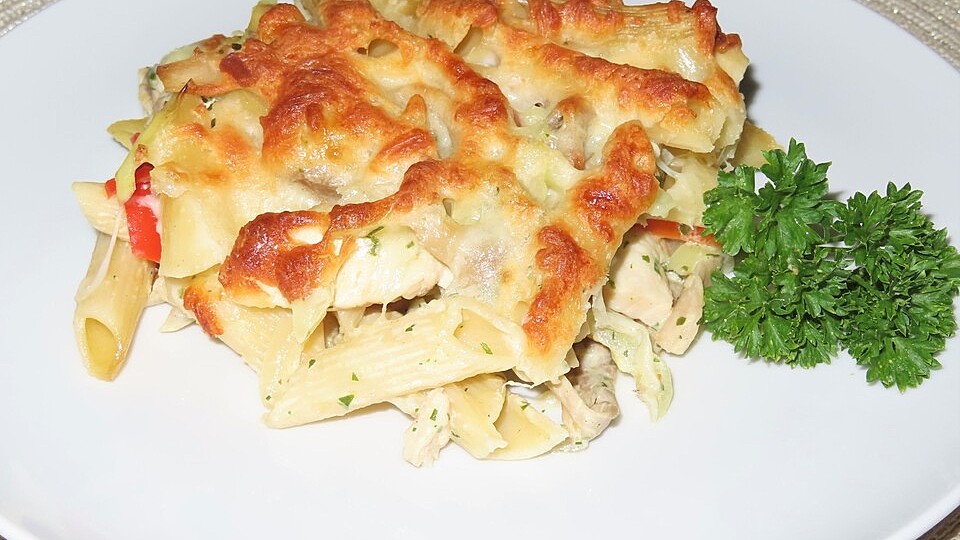 Nudelauflauf mit Huhn und Gemüse von ischilein| Chefkoch