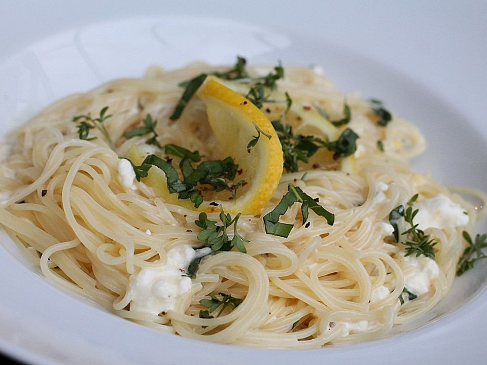 Pasta mit Zitrone von Kürbiskernchen | Chefkoch