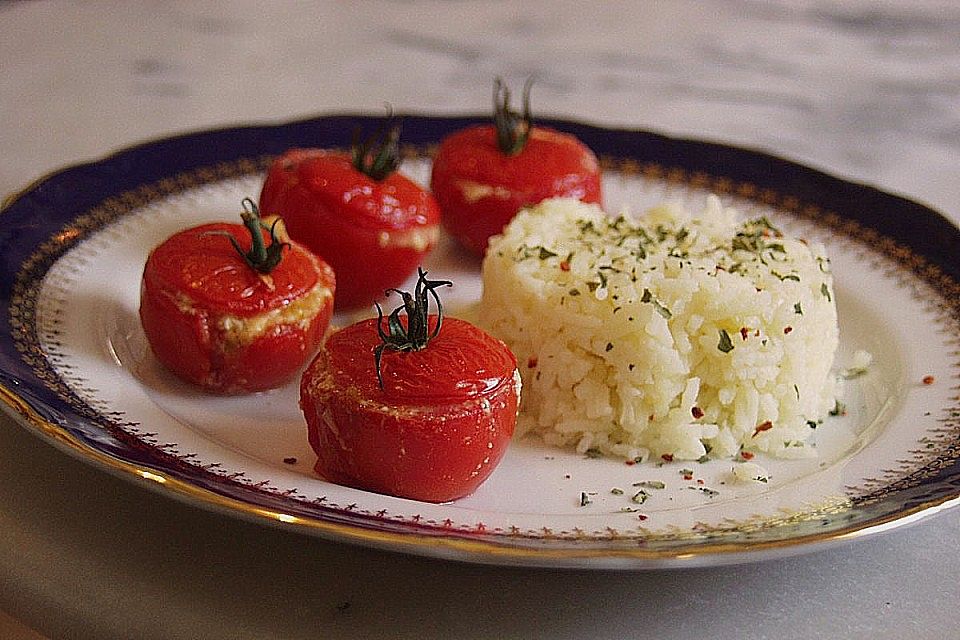 Gebackene Tomaten mit Schafskäse