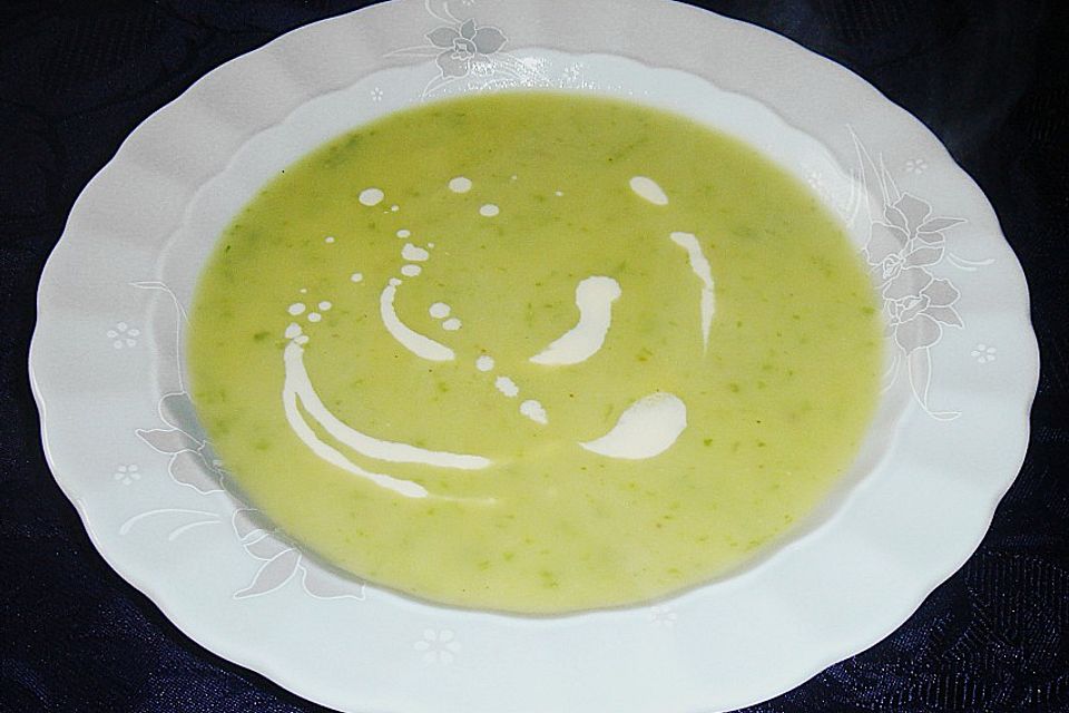 Bärlauch-Kartoffel-Suppe