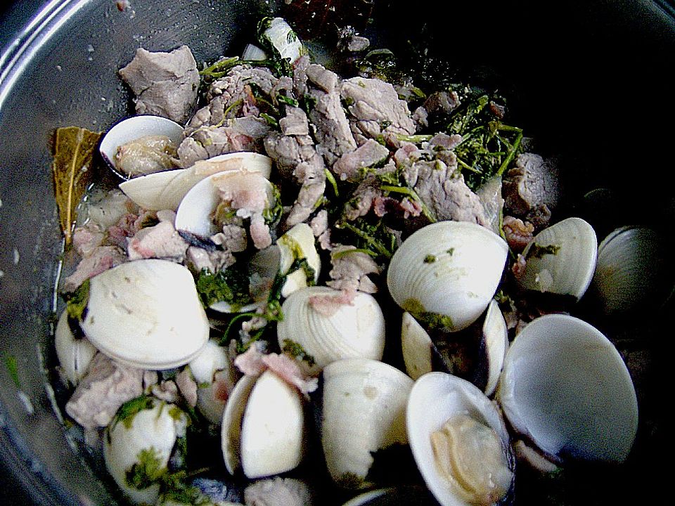 Schweinefleisch mit Venusmuscheln von gabriele46| Chefkoch
