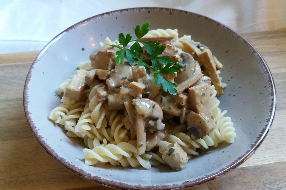 Tofu - Geschnetzeltes mit Champignons