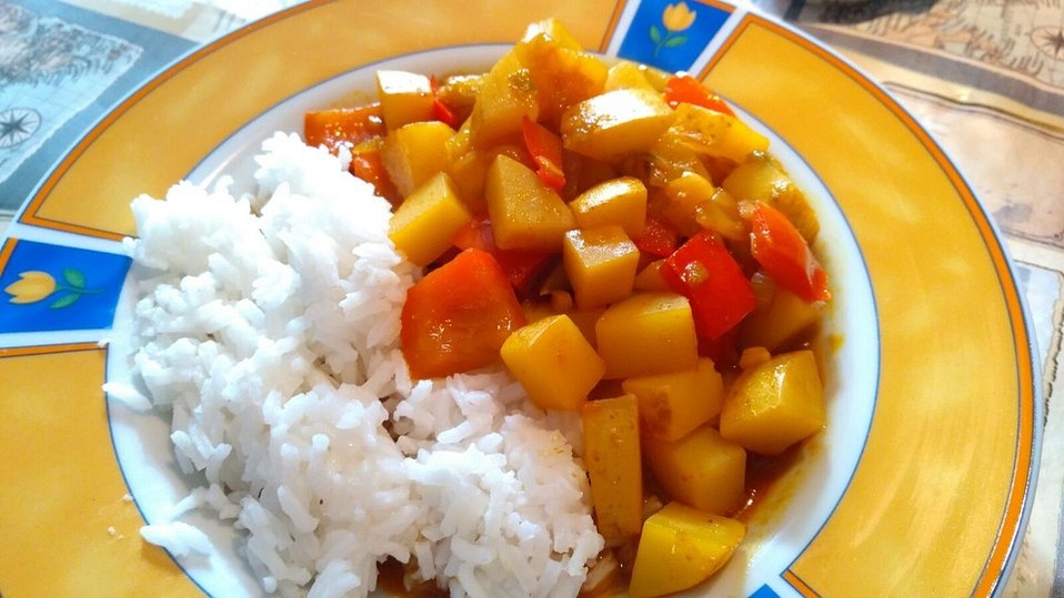 Süß - scharfes Kokos - Gemüse - Curry von Flunx Süß - scharfes Kokos - Gemüse - Curry von Flunx