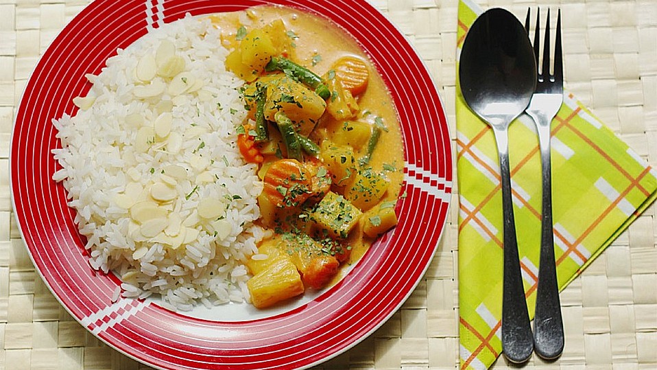 Süß - scharfes Kokos - Gemüse - Curry von Flunx Süß - scharfes Kokos - Gemüse - Curry von Flunx