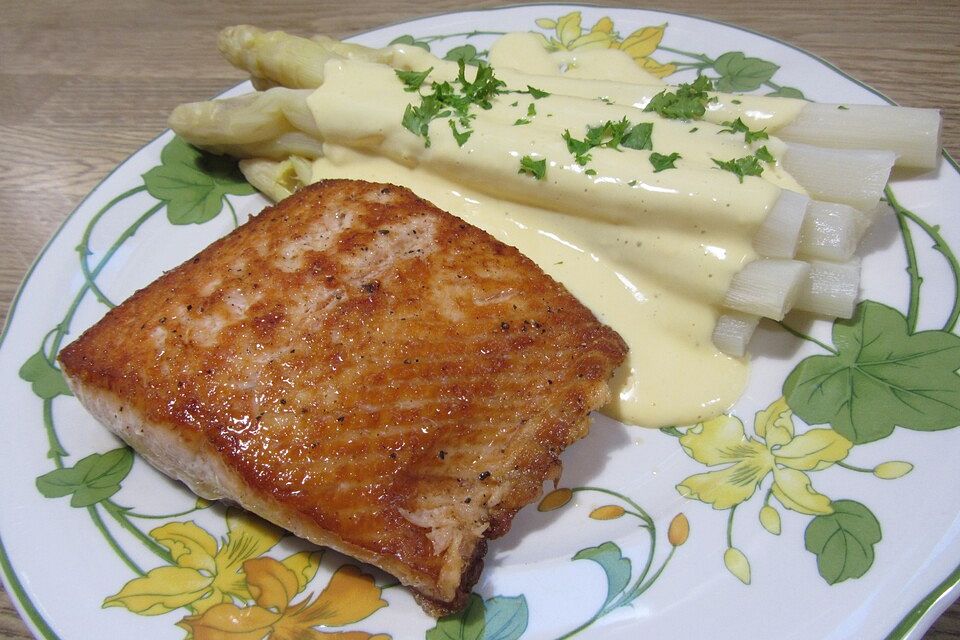 Gegrillter Lachs