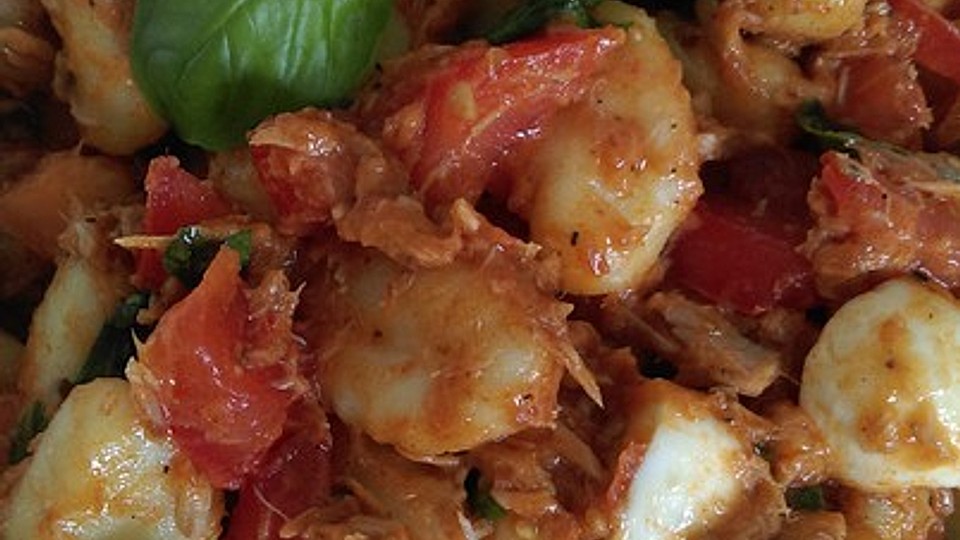 Gnocchi - Salat mit Thunfisch und rotem Pesto-image