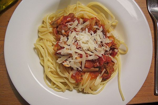 Penne mit Tomaten und Steinpilzen von anankaja | Chefkoch