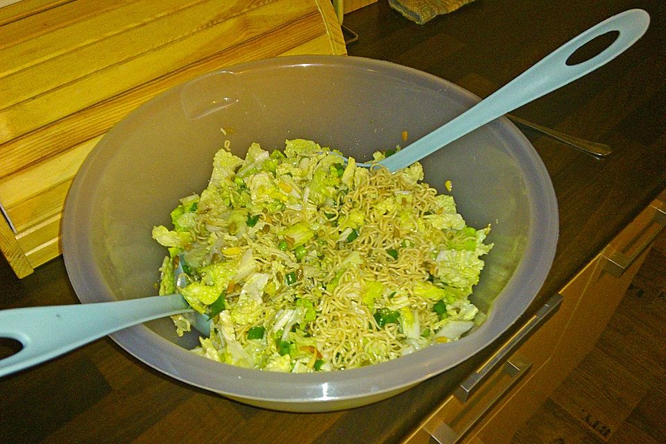 Yum-Yum-Salat Yum-Yum-Salat
