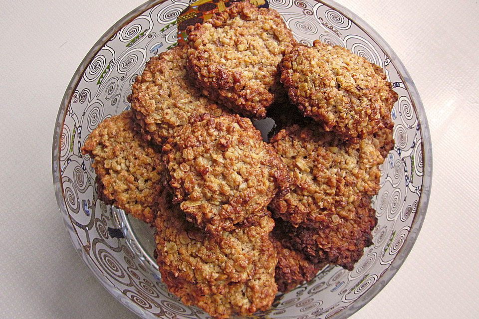 Oatmeal Raisin Cookies