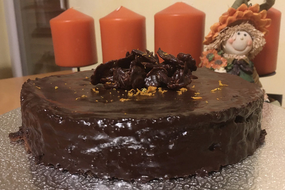 Kleiner Orangen - Baumkuchen mit Marzipan