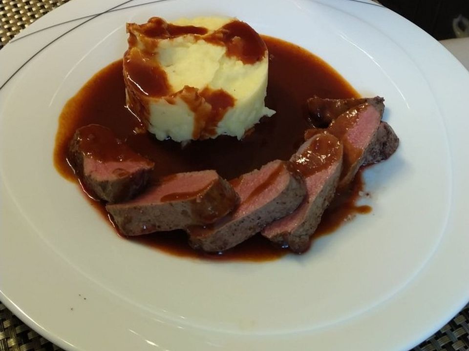 Rehrücken auf Cassis - Pfeffersauce von francette| Chefkoch