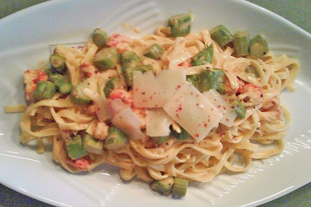 Pasta mit grünem Spargel und Flusskrebsen von kipo32| Chefkoch