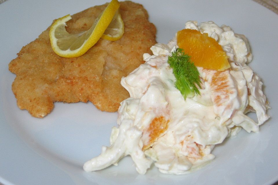 Fenchel - Salat mit Orangenfilets und Schlagsahne