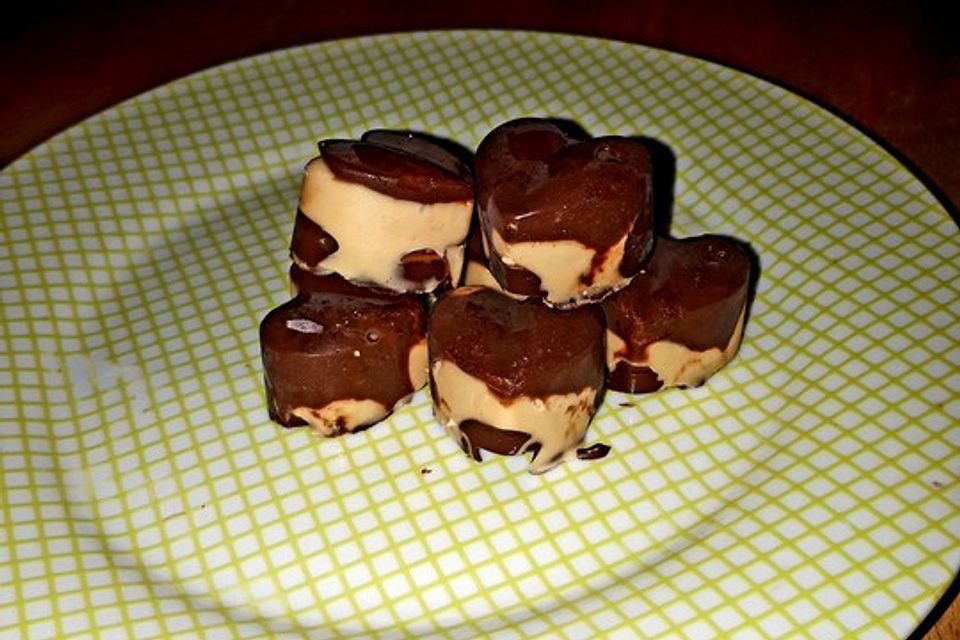 Nuss - Nougat - Pralinen