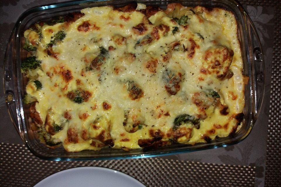Gyrosauflauf mit Sauce Hollandaise