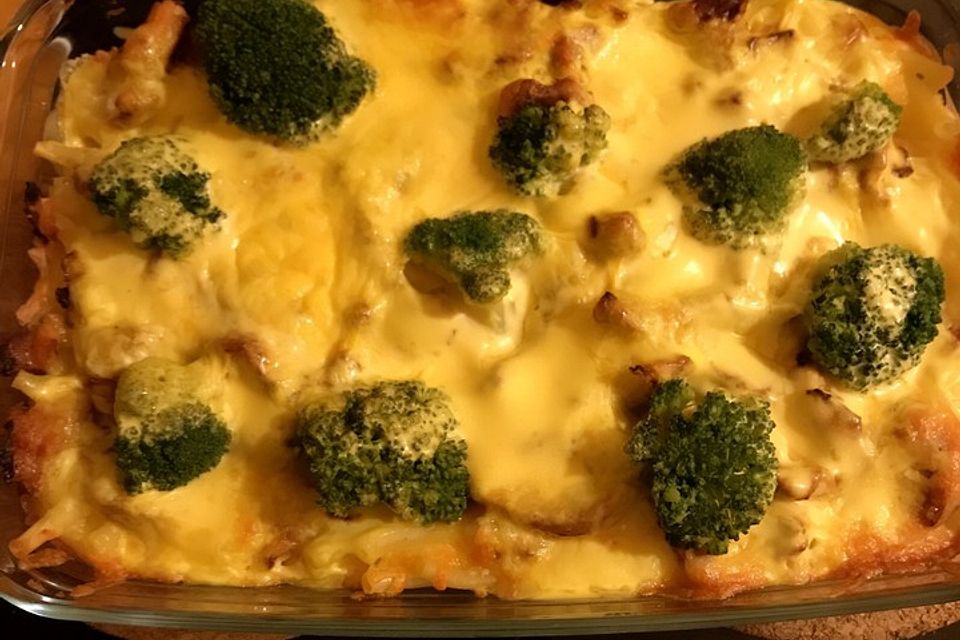 Gyrosauflauf mit Sauce Hollandaise