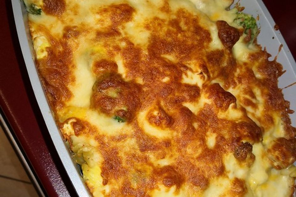 Gyrosauflauf mit Sauce Hollandaise