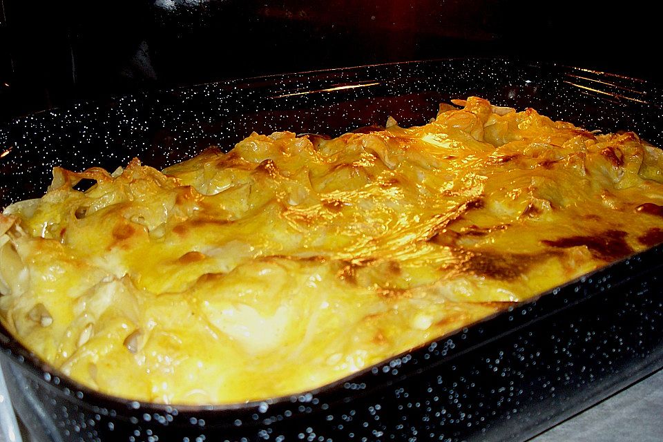 Gyrosauflauf mit Sauce Hollandaise