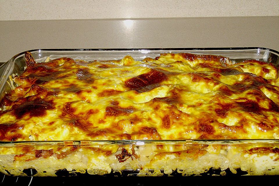 Gyrosauflauf mit Sauce Hollandaise