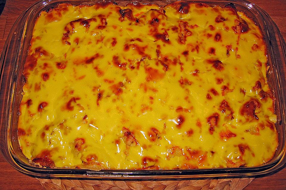 Gyrosauflauf mit Sauce Hollandaise