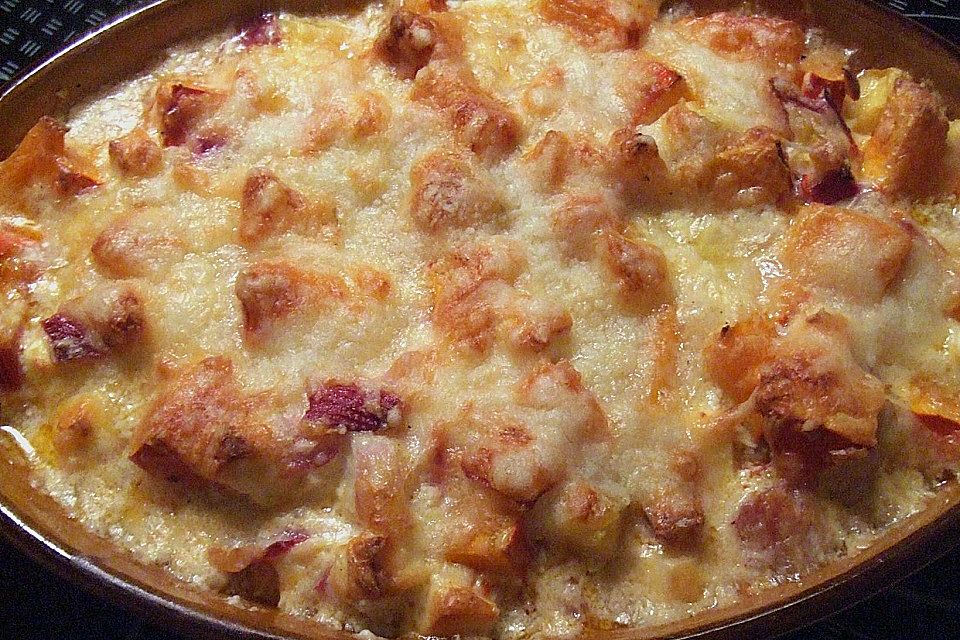 Kürbis - Zwiebel - Paprika - Gratin mit Feta