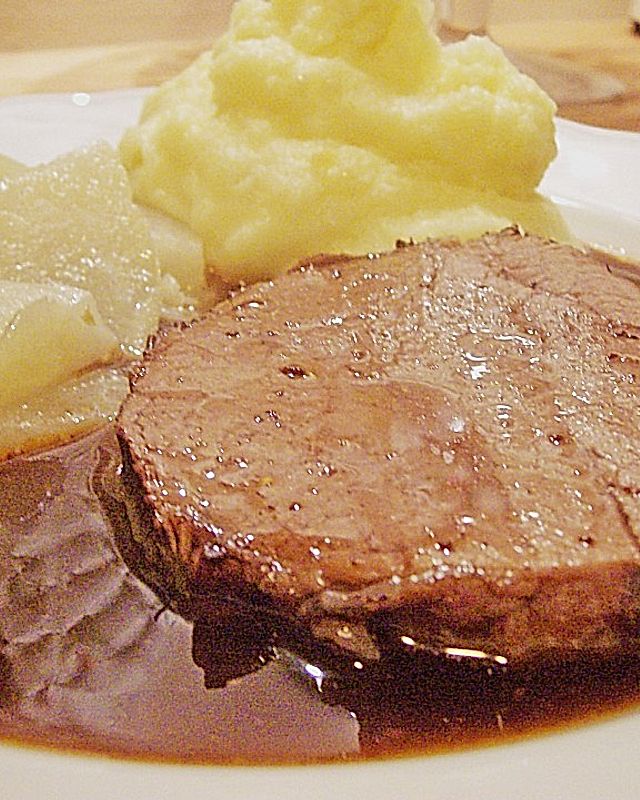 Münchner Soßfleisch (oder Saures Rindfleisch oder Böfflamott)