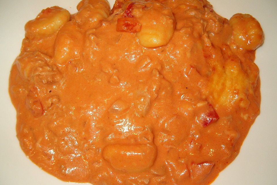 Gnocchi-Thunfisch-Auflauf