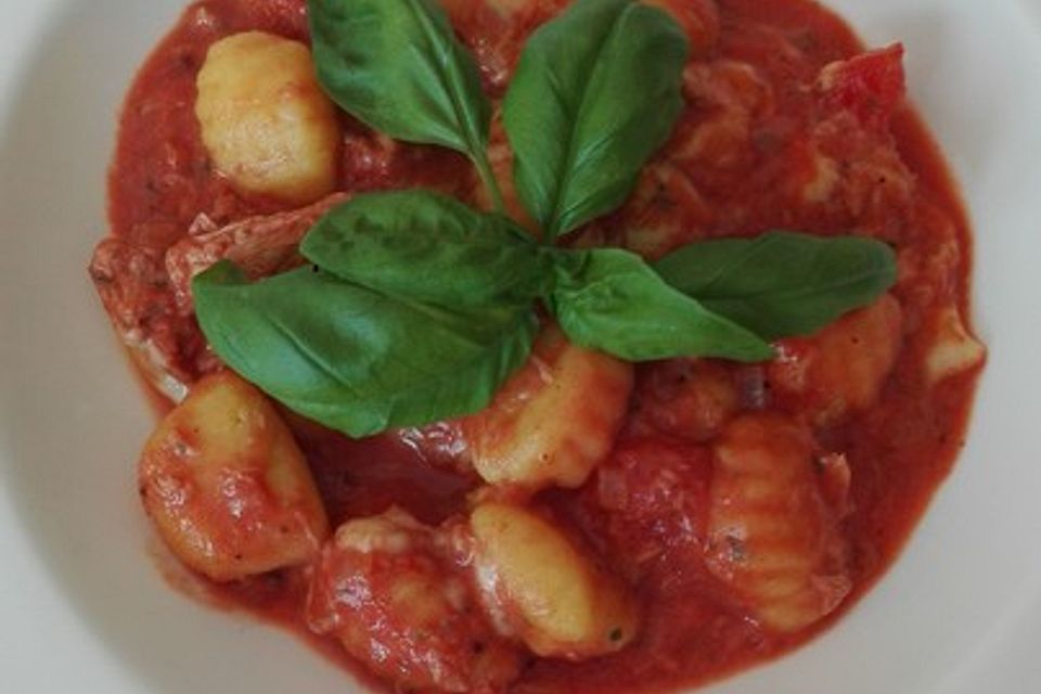 Gnocchi-Thunfisch-Auflauf