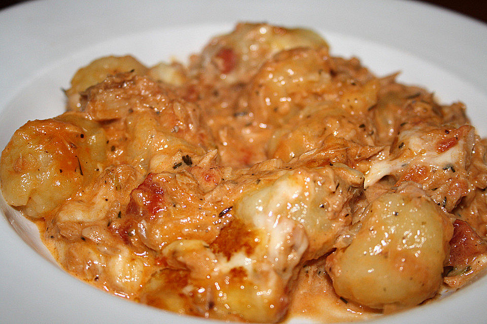 Gnocchi-Thunfisch-Auflauf