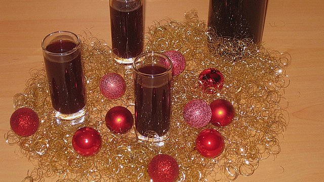 Gesunder Advent - Likör von Kräuterjule Gesunder Advent - Likör von Kräuterjule