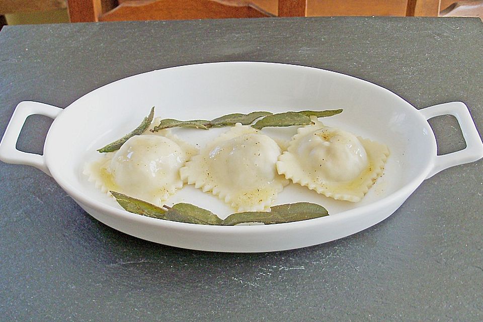 Ravioli mit Steinpilzen