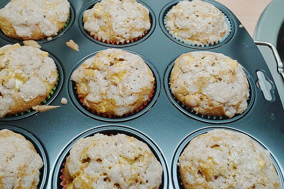 Pumpkin - Apple - Streusel Muffins