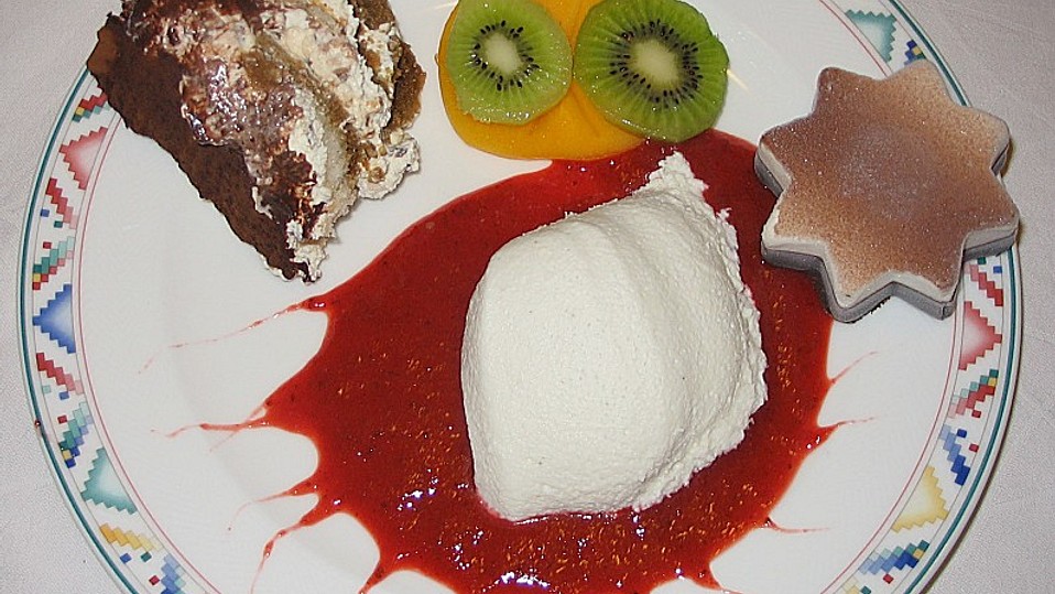 Kokos Panna Cotta mit Erdbeerpüree von ufaudie58