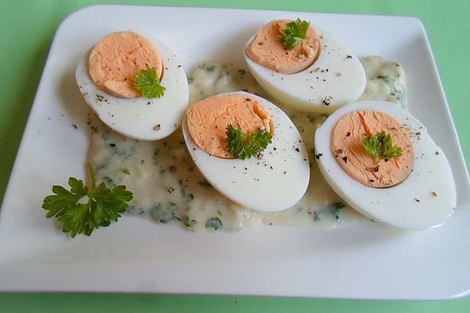Eier in Knoblauchsauce