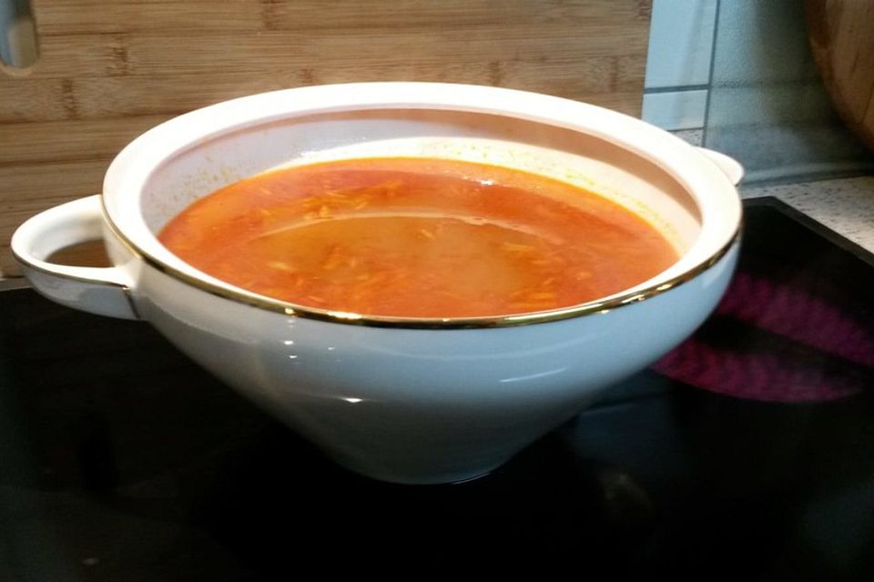 Einfache Gulaschsuppe