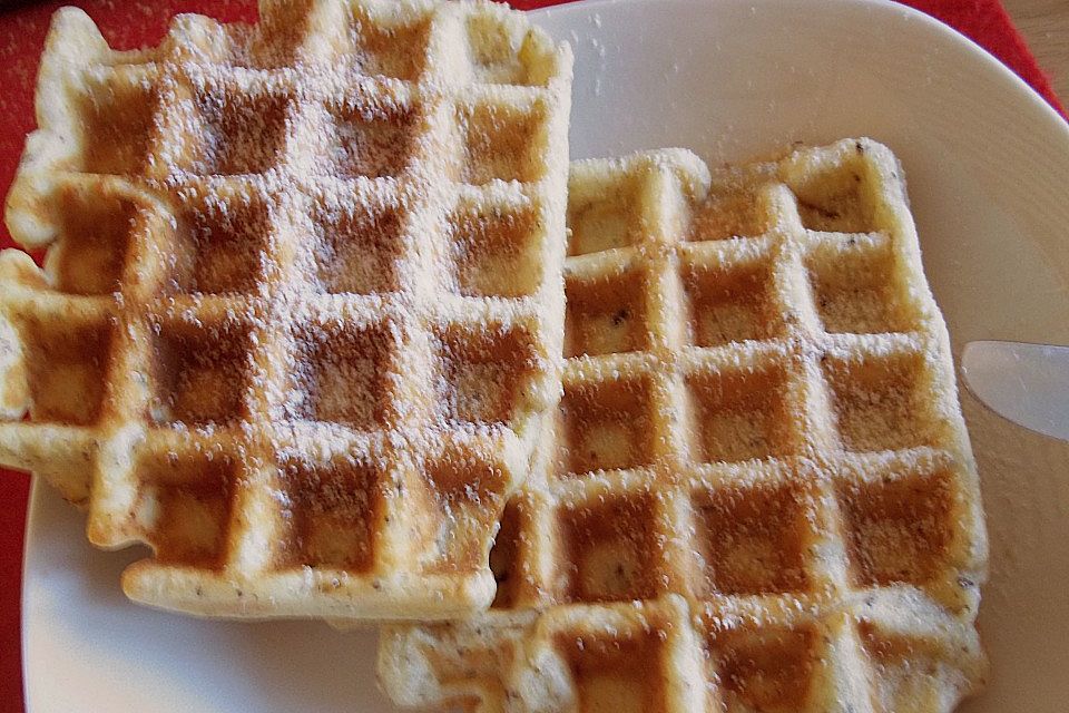 Walnusswaffeln