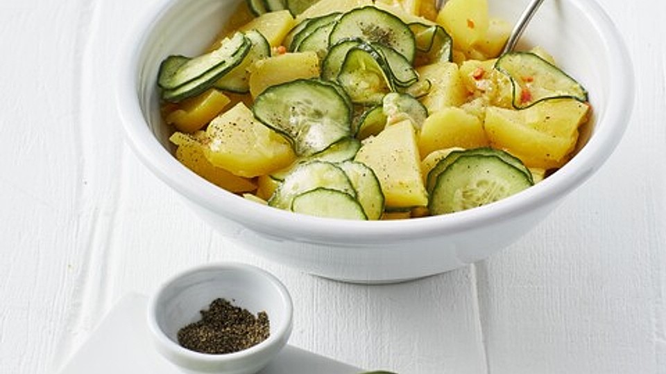 Kartoffel-Gurkensalat nach Oma Luise von Juulee
