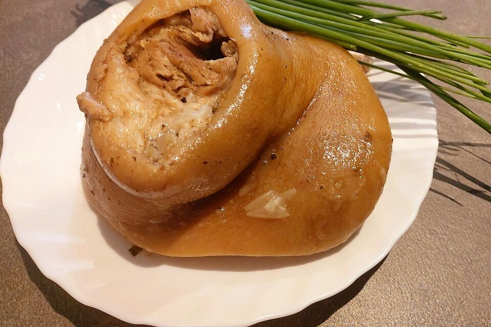 Salzknöchle, Surhaxn oder Eisbein