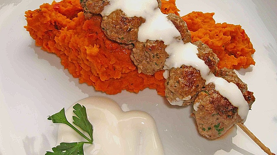 Lammhack - Spieße mit orientalischem Kürbisgemüse von bushcook| Chefkoch