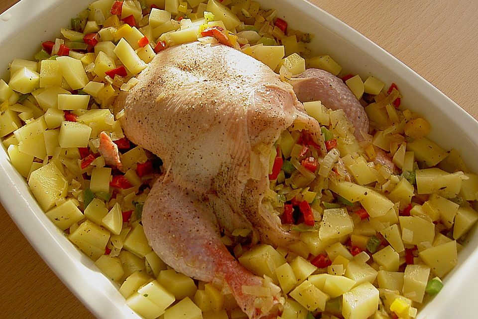 Brathähnchen mit Kartoffel - Paprika - Füllung