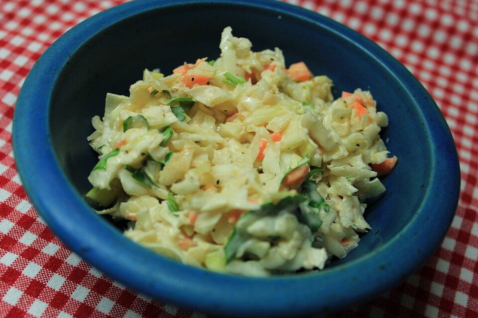 Weißkohlsalat - Coleslaw