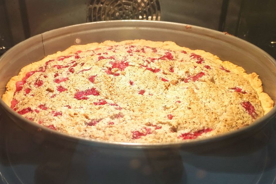 Johannisbeer - Nuss - Kuchen