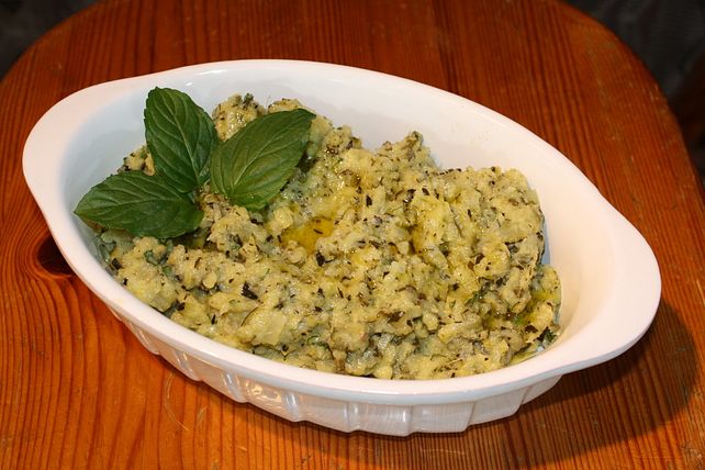Qußa b’seits - Zucchini - Minz - Püree von bushcook| Chefkoch