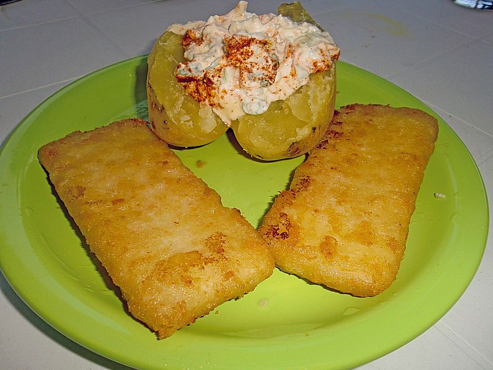 Fischfilet und Ofenkartoffel mit Quark - Blauschimmel - Käsefüllung